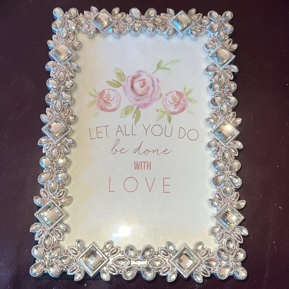 Luxe Collection Picture Photo 4 x 6 Frame NEW with Tags Silver Clear Crystals